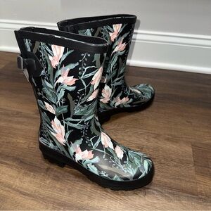 NWT Target A New Day Floral Rainboots